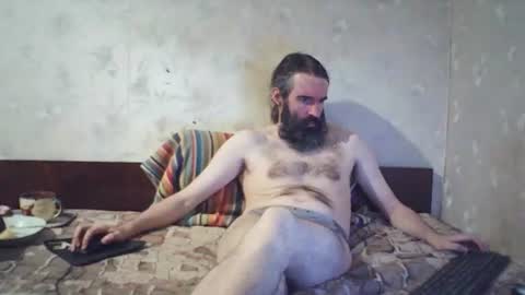 Snapshot of crystal_vibe chatting on July 18, 2026, 6:23 pm Crystallax online show from July 18, 2026, 6:23 pm