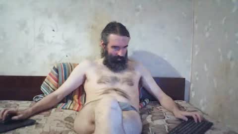Snapshot of crystal_vibe chatting on July 19, 2026, 7:39 pm Crystallax online show from July 19, 2026, 7:39 pm