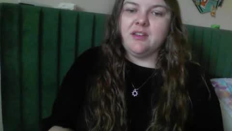 Herekittykitty69 online show from February 20, 2026, 1:44 pm
