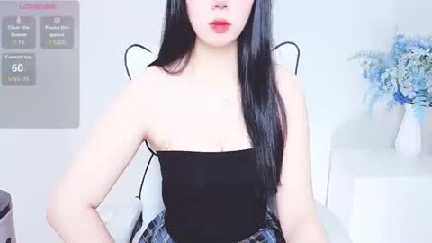 Snapshot of crystallea_ chatting on March 21, 2026, 10:09 am lea online show from March 21, 2026, 10:09 am