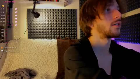 Crys online show from December 6, 2024, 9:24 pm