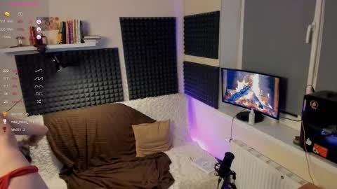 Crys online show from December 12, 2024, 12:27 am