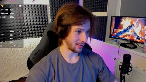 Crys online show from January 4, 2025, 8:37 pm