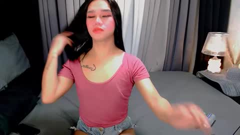 Snapshot of crytastal_lust1212 chatting on October 28, 2025, 8:51 am bea takashi online show from October 28, 2025, 8:51 am