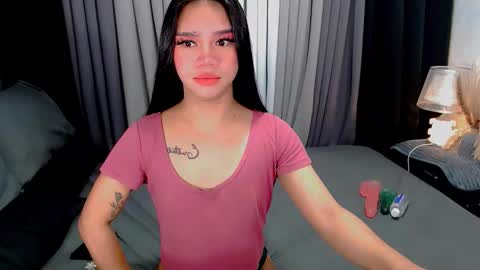 bea takashi  online show from January 11, 2026, 10:42 am