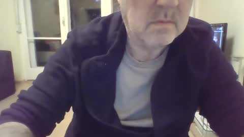 csikar1 online show from November 11, 2025, 3:34 pm