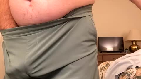 Snapshot of cuban2_slut chatting on October 27, 2025, 12:26 am Cubantoo online show from October 27, 2025, 12:26 am