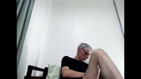 BIG UNCUT HARD COCK online show from March 3, 2025, 6:26 am