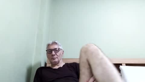 BIG UNCUT HARD COCK online show from December 20, 2025, 2:40 am