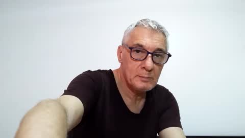 BIG UNCUT HARD COCK online show from April 10, 2026, 2:06 am