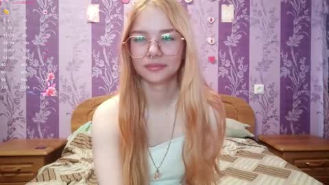 Sia online show from November 13, 2025, 7:18 am