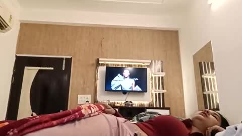 Snapshot of cuddlemuffins_3110 chatting on February 3, 2026, 6:51 am cuddlemuffins online show from February 3, 2026, 6:51 am