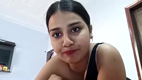 Snapshot of cuddlemuffins_3110 chatting on March 13, 2026, 11:17 am cuddlemuffins online show from March 13, 2026, 11:17 am