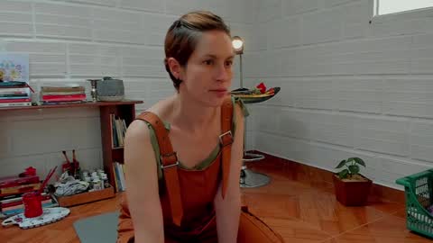 Leonela online show from January 18, 2025, 3:38 pm