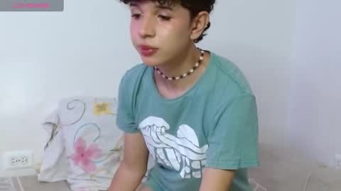 Cuddly online show from September 29, 2025, 10:25 pm