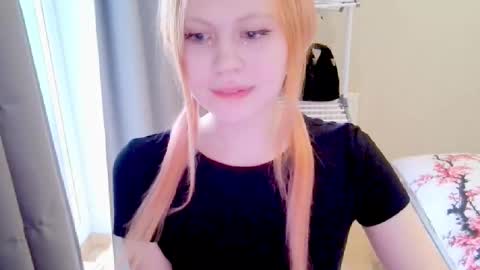 Snapshot of cuddlymisa chatting on March 14, 2026, 6:19 am Misa. online show from March 14, 2026, 6:19 am