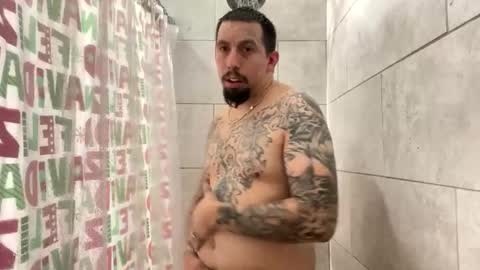 cuete2100 online show from February 10, 2026, 10:25 pm