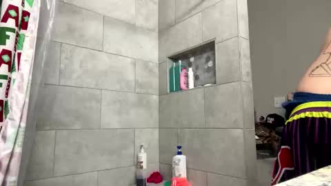 cuete2100 online show from February 15, 2026, 11:56 pm