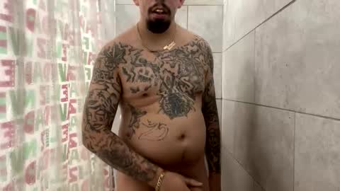 cuete2100 online show from April 25, 2026, 6:16 pm