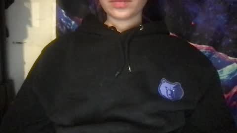 Angela online show from December 8, 2024, 9:41 pm