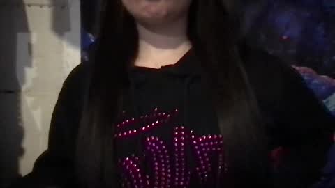 Angela online show from January 24, 2025, 7:07 pm