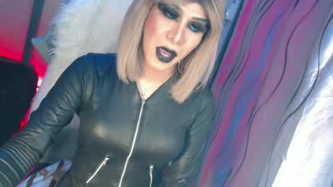 Snapshot of cum_4youbaby chatting on July 2, 2026, 10:32 am CUMMELA SLUTI online show from July 2, 2026, 10:32 am