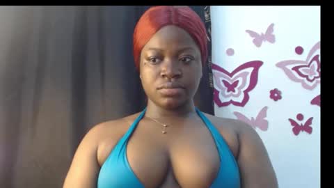 Snapshot of cum_coco_sweet chatting on November 30, 2025, 11:42 pm Coco sweet online show from November 30, 2025, 11:42 pm