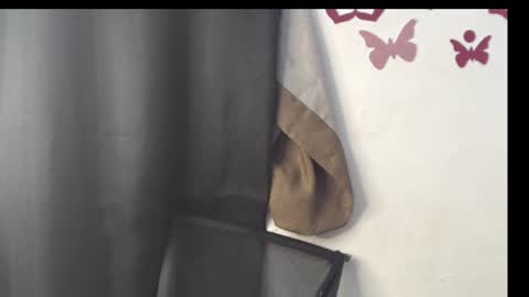 Snapshot of cum_coco_sweet chatting on December 21, 2025, 11:01 pm Coco sweet online show from December 21, 2025, 11:01 pm