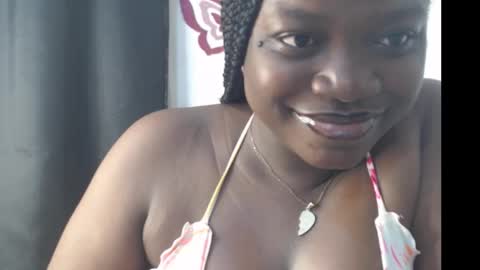 Coco sweet online show from March 21, 2026, 1:54 am