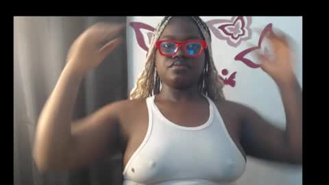 Coco sweet online show from May 18, 2026, 4:07 am