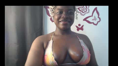 Coco sweet online show from May 19, 2026, 1:56 am