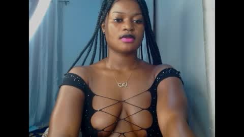 Snapshot of cum_ebony_petitxx chatting on July 18, 2026, 7:01 am cath online show from July 18, 2026, 7:01 am