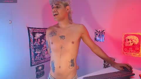 DAVID online show from June 26, 2026, 2:43 pm
