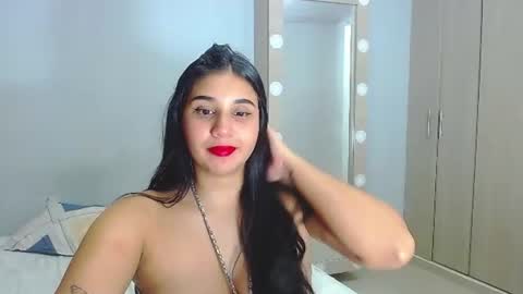Snapshot of cumb0y_squirtgirl chatting on June 23, 2026, 10:52 pm Pablo and emma online show from June 23, 2026, 10:52 pm