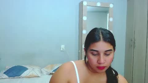 Snapshot of cumb0y_squirtgirl chatting on July 5, 2026, 5:36 am Pablo and emma online show from July 5, 2026, 5:36 am