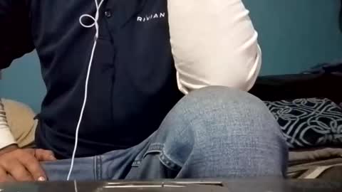 cumbian_chero online show from April 29, 2026, 2:37 am