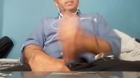 Snapshot of cumbian_chero chatting on May 12, 2026, 4:04 pm cumbian_chero online show from May 12, 2026, 4:04 pm
