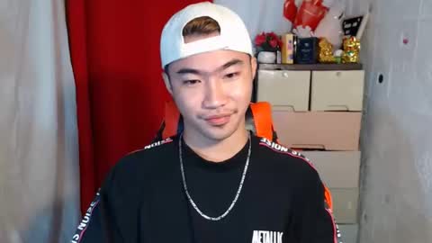 ask me online show from November 25, 2025, 8:20 pm