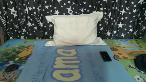 Snapshot of cumloader_ian4u chatting on February 18, 2025, 5:09 am IAN online show from February 18, 2025, 5:09 am