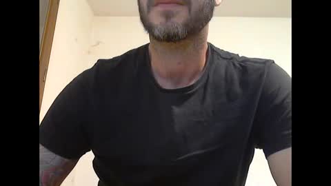 cummincock04 online show from January 31, 2025, 4:06 pm