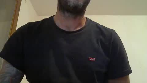 cummincock04 online show from October 12, 2025, 4:44 am