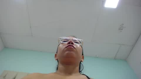 Snapshot of cumontitsxxx chatting on June 9, 2026, 12:28 pm Cumontitsxxx online show from June 9, 2026, 12:28 pm