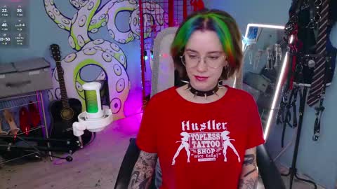 Snapshot of cumpotikeve chatting on April 25, 2026, 4:59 am CUMpotikEve online show from April 25, 2026, 4:59 am