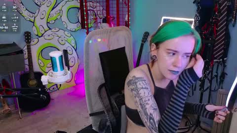 Snapshot of cumpotikeve chatting on May 23, 2026, 3:45 am CUMpotikEve online show from May 23, 2026, 3:45 am