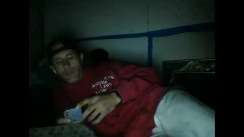 Snapshot of cumslutboi27 chatting on January 20, 2025, 12:57 am cumslutboi27 online show from January 20, 2025, 12:57 am