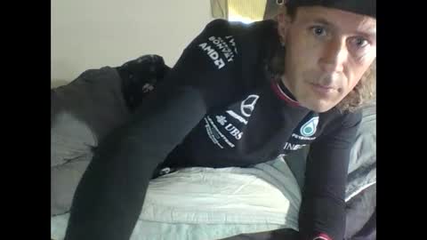 Snapshot of cumslutboi27 chatting on January 24, 2025, 6:04 pm cumslutboi27 online show from January 24, 2025, 6:04 pm