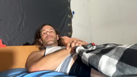 Snapshot of cumslutboi27 chatting on February 16, 2025, 5:04 pm cumslutboi27 online show from February 16, 2025, 5:04 pm