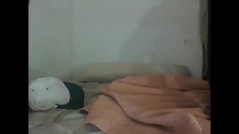 Snapshot of cumslutboi27 chatting on March 3, 2025, 6:15 am cumslutboi27 online show from March 3, 2025, 6:15 am