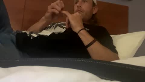 Snapshot of cumslutboi27 chatting on March 4, 2025, 4:49 am cumslutboi27 online show from March 4, 2025, 4:49 am