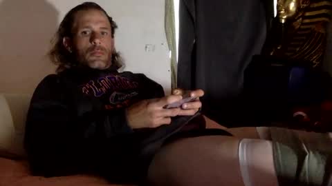 Snapshot of cumslutboi27 chatting on March 7, 2025, 2:23 pm cumslutboi27 online show from March 7, 2025, 2:23 pm